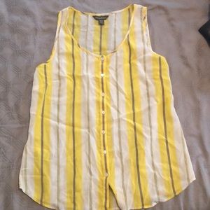Tommy Bahama woman’s tank top shirt